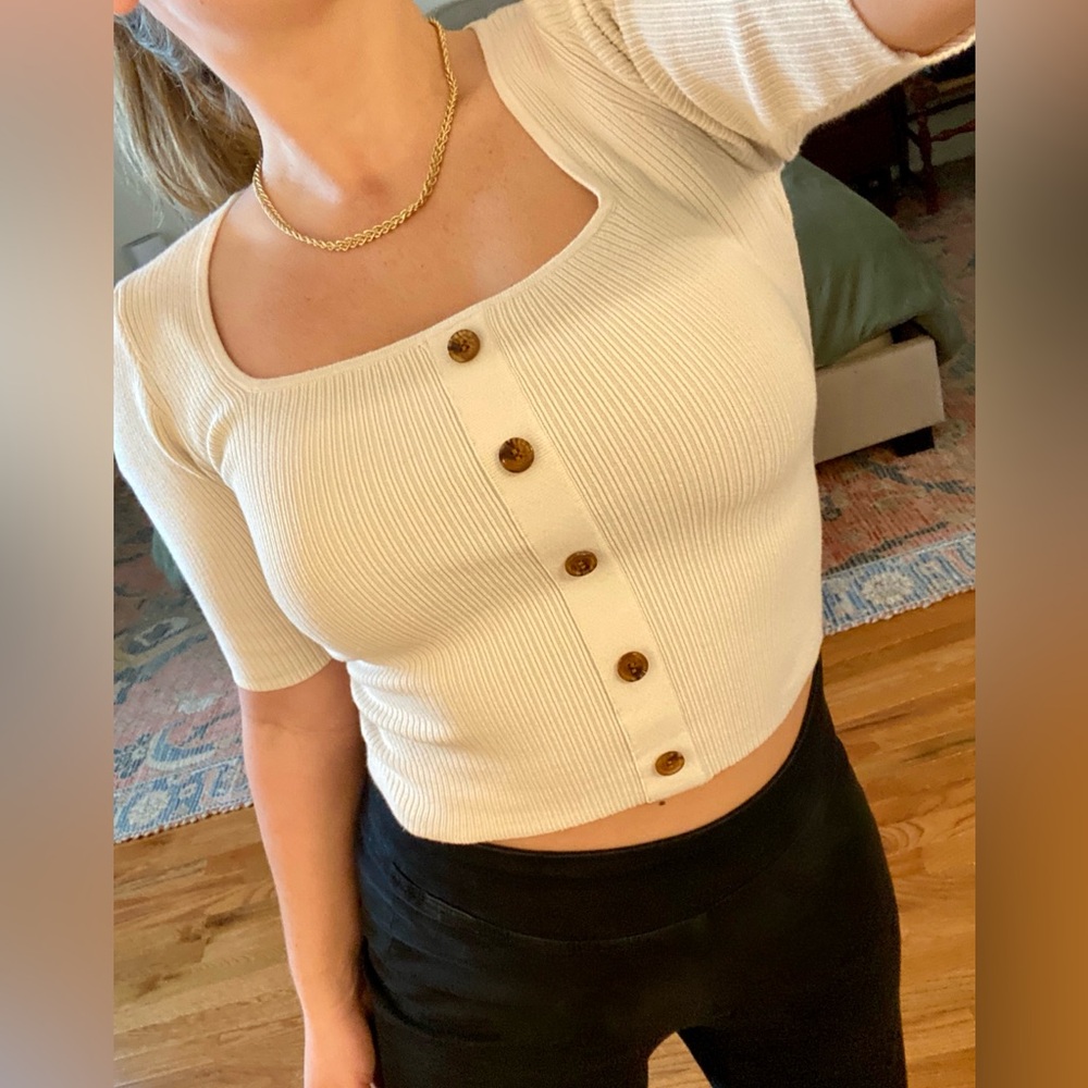 Good American Ivory Ribbed Knit Top